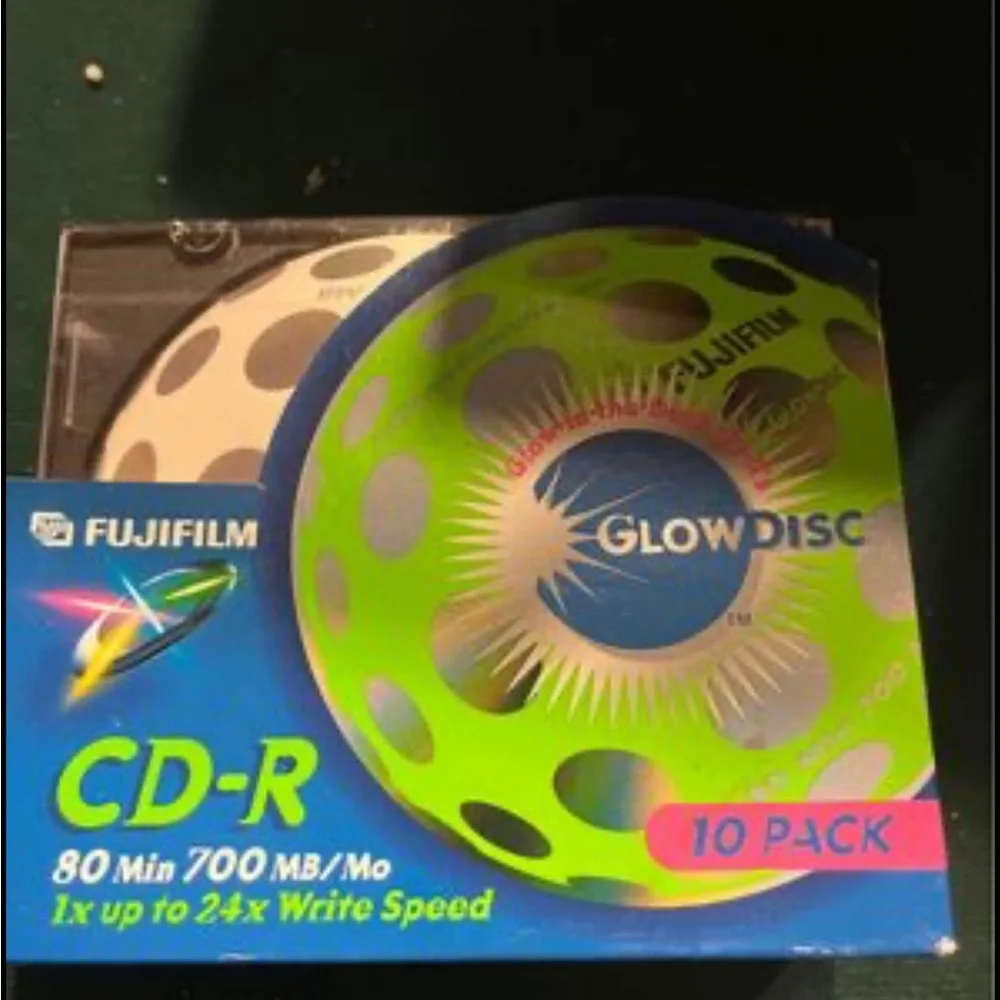 FujiFilm 7- pack CD-Rv80 Min 700 MB/MO Glow Disc’s